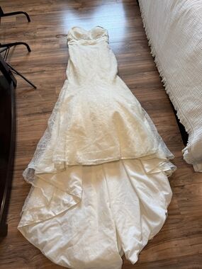 Strapless Ivory Lace Wedding Dress